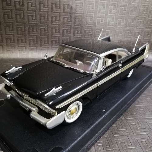 Super large Original die cast Plymouth Fury Motormax scale 1:18!!!!!!