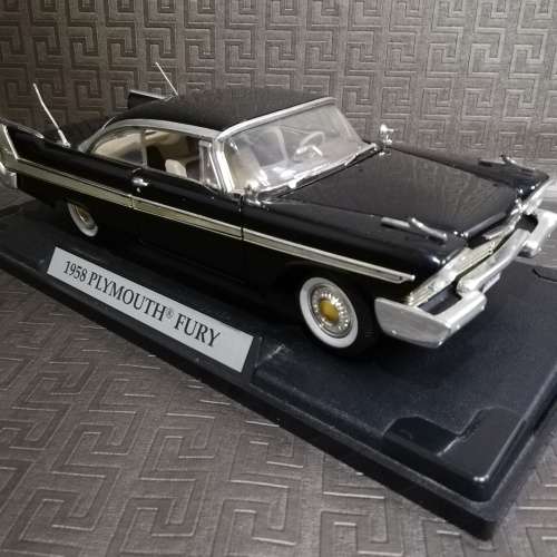 Super large Original die cast Plymouth Fury Motormax scale 1:18!!!!!!
