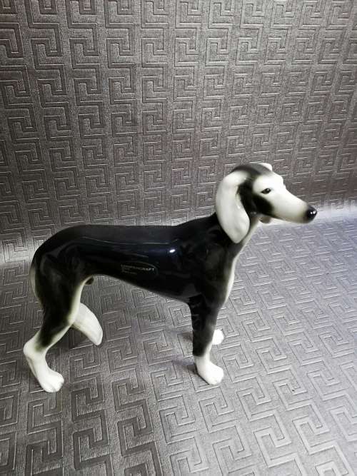 Beautiful ceramic dog Figure by Coopercraft made in England