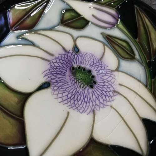 MOORCRAFT PIN DISH MADE IN STOKES ON TRENT ENGLAND 2001!!!!!