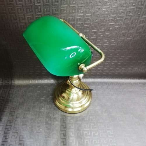 Stunning lawyers lamp working!!!!!