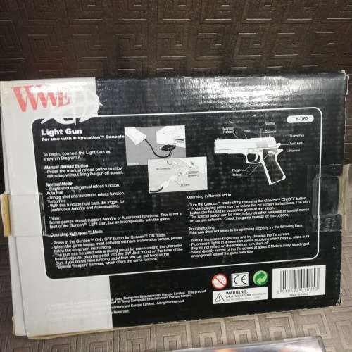 Vintage ps1 complete working with 5 games and light gun!!!!!