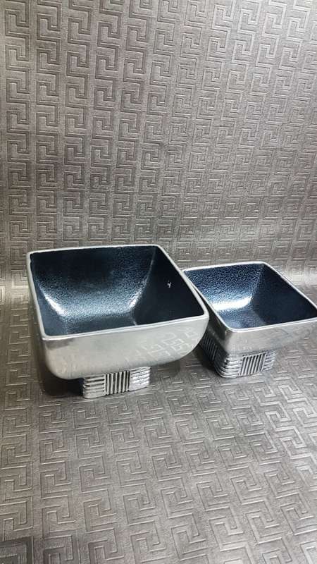 2 x stunning carrol Boyes Bowls bid for both!!!!