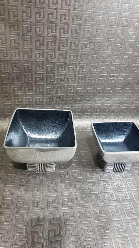 Stunning Carrol Boyes Bowls x2 bid for both!!!!!