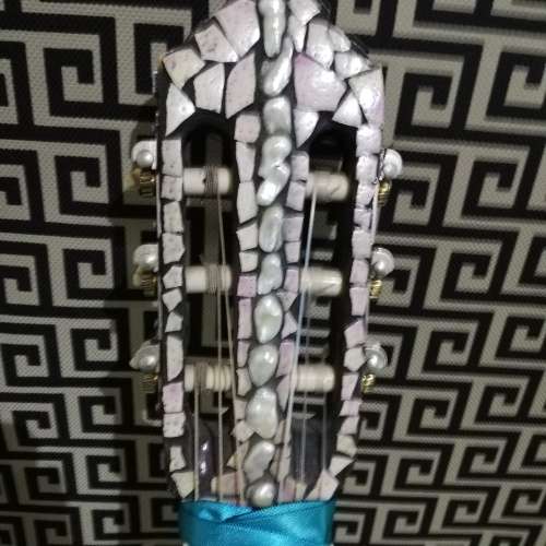BEAUTIFUL LARGE MOSAIC ONE OF ITS KIND GITUAR WORKING!!!!!