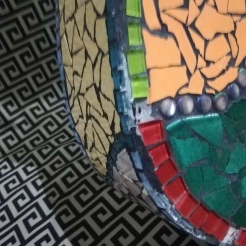 BEAUTIFUL LARGE MOSAIC ONE OF ITS KIND GITUAR WORKING!!!!!