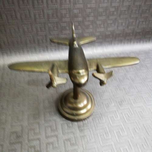 Beautiful airplane figure for display!!!!!