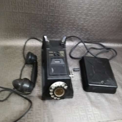 Vintage large Telephone set not tested!!!!