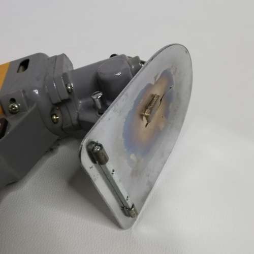 CONSEW CLOTH CUTTER IN REALY GOOD CONDITION  NOT TESTED!!!!!