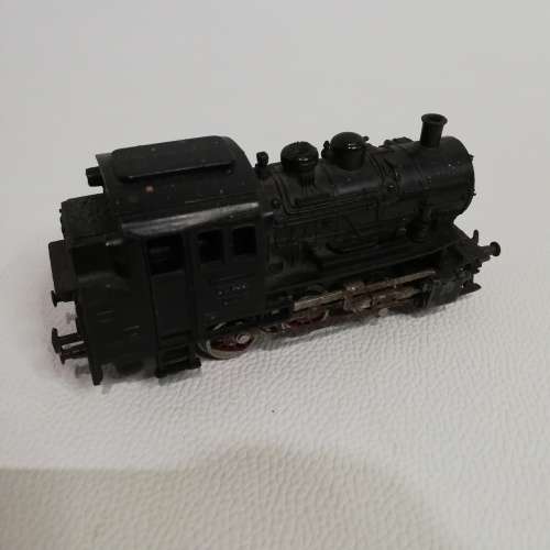 Heavy train locomotive made in Germany and sar coach bid for both!!!!