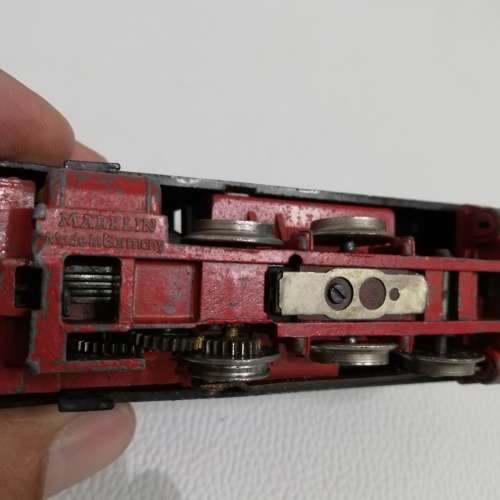 Vintage Marklin train locomotive and coaches all marklin bid for all!!!!