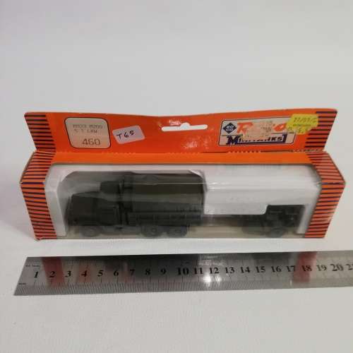 Military truck and trailer boxed!!!!