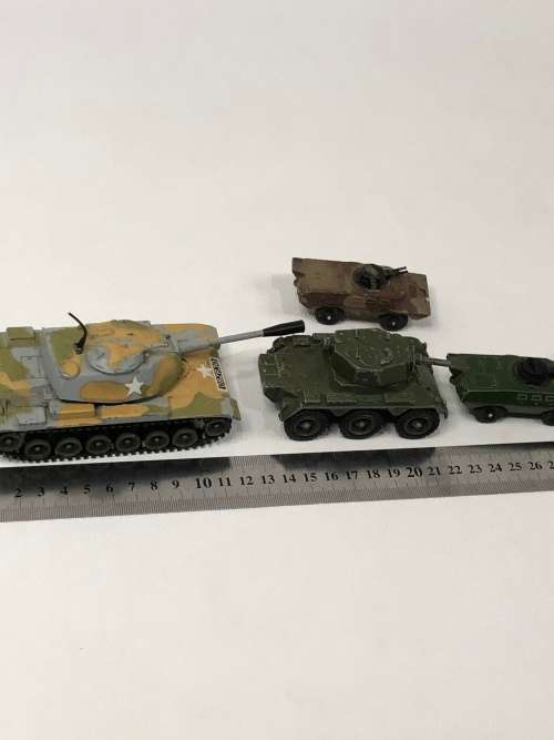 6 VINTAGE CORGI TOYS BID FOR  ALL !!!!!