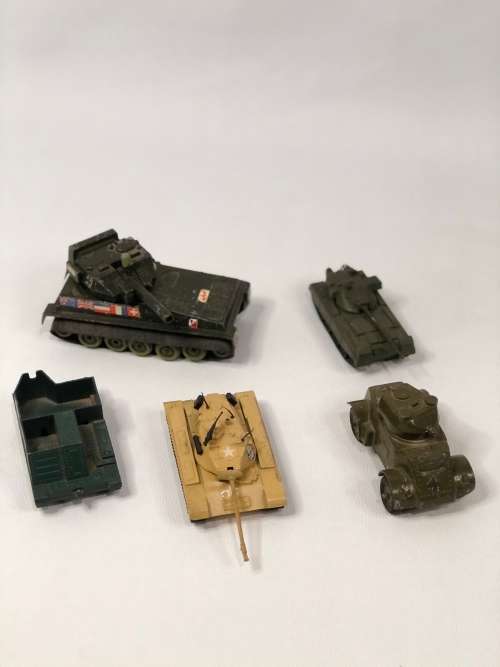 5 Vintage  cast MILLITARY vehicles bid for all!!!!!