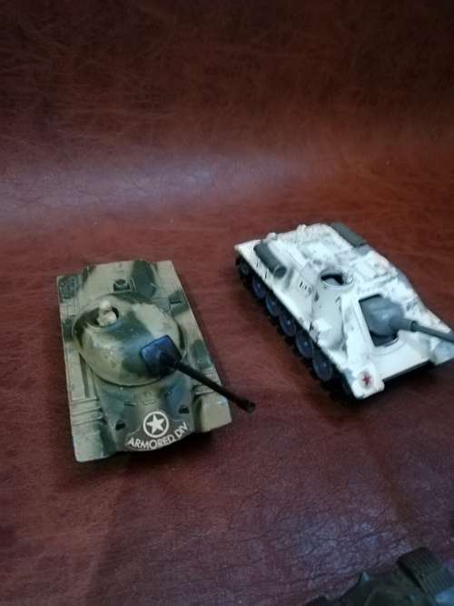 Vintage die cast military tanks bid for all!!