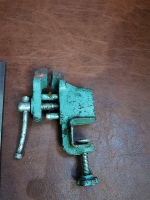 Vintage small table vice!!!!!