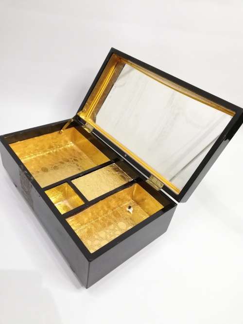 Large Beatifull 31cm jewelry wooden box Higly detailed!!!!!