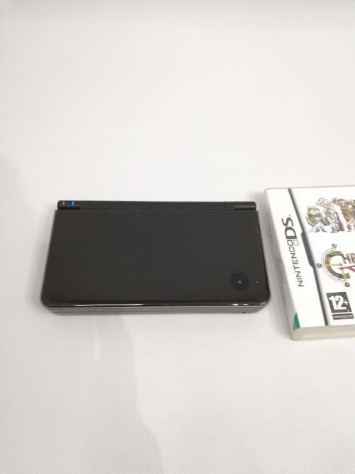 NINTENDO DS XL WORKING 100% TESTED WITH 1 GAME NO CHARGER!!!!!