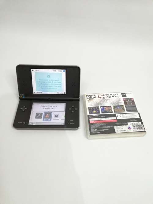 NINTENDO DS XL WORKING 100% TESTED WITH 1 GAME NO CHARGER!!!!!