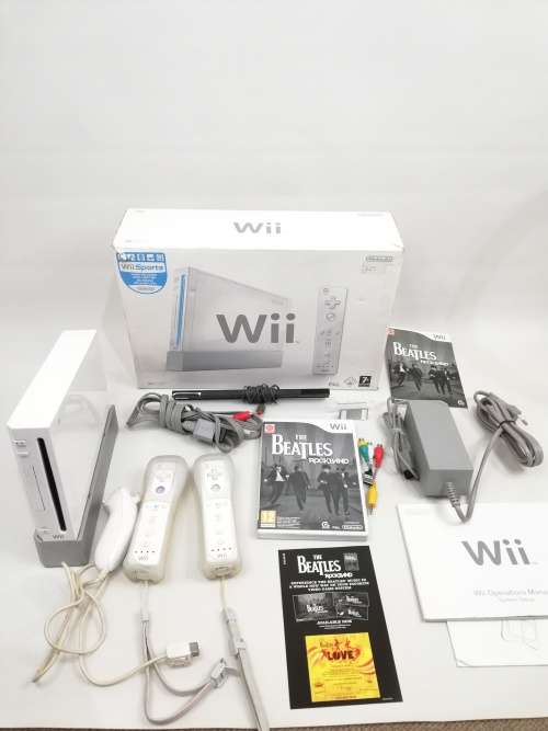 Boxed Nintendo Wii complete working 100%!!!!