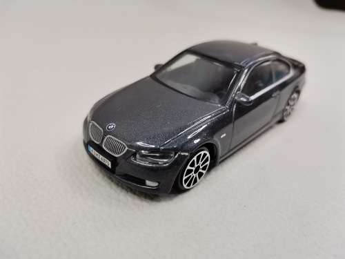 BURAGO BMW 335i DIE CAST SCALE 1:43!!!!!!