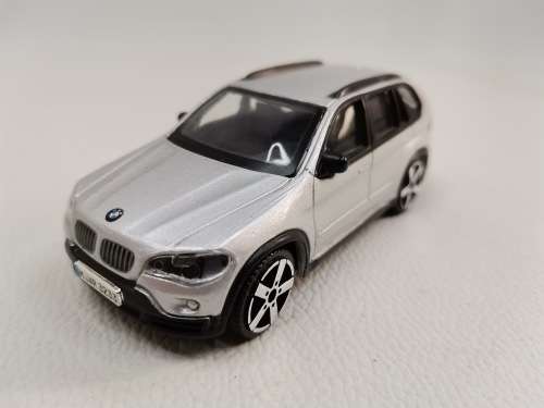 BURAGO BMW X5 DIE CAST SCALE 1:43!!!!!!