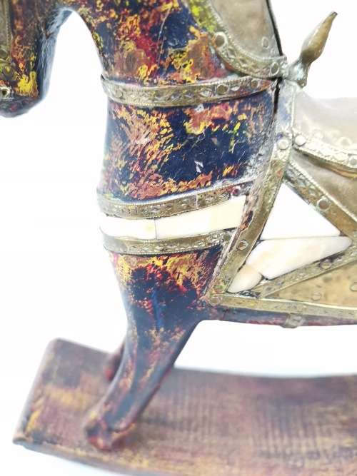BEAUTIFUL 22CM TALL HIGHLY DETAILED WOOD N AND BRASS INLAYS HORSE DISPLAY PIECE!!!!