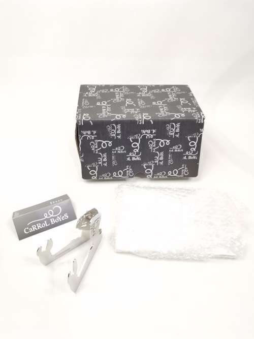 Stunning brand new CARROL BOYES PHOTO FRAME NEVER BEEN USED!!!!
