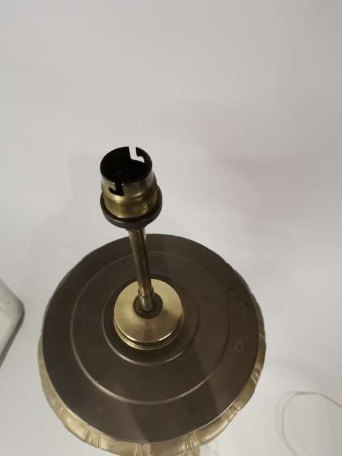 109Cm LARGE STUNNING HIGHLY DETAILED BRASS LAMP WORKING!!!!!!