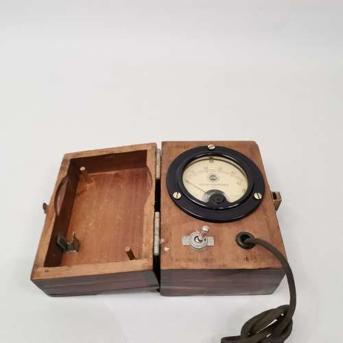 VINTAGE MICROAMPERES IN WOODEN CASE!!!