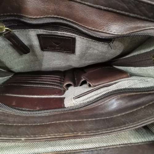GENUINE LEATHER HIDESIGN MEN`S BAG!!!!