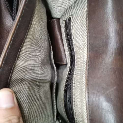 GENUINE LEATHER HIDESIGN MEN`S BAG!!!!