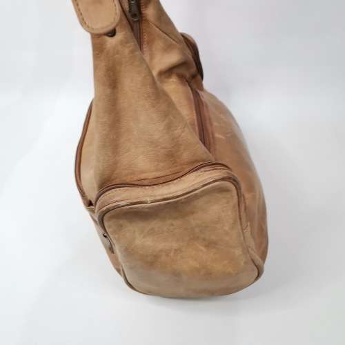 GENUINE LEATHER IT`S A LIFESTYLE BAG!!!!