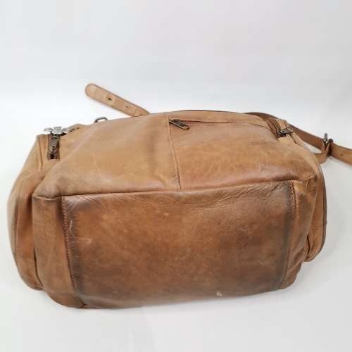 GENUINE LEATHER IT`S A LIFESTYLE BAG!!!!