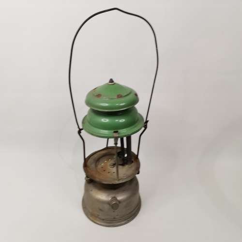 VINTAGE PRIMUS 1020 OIL LAMP!!!!