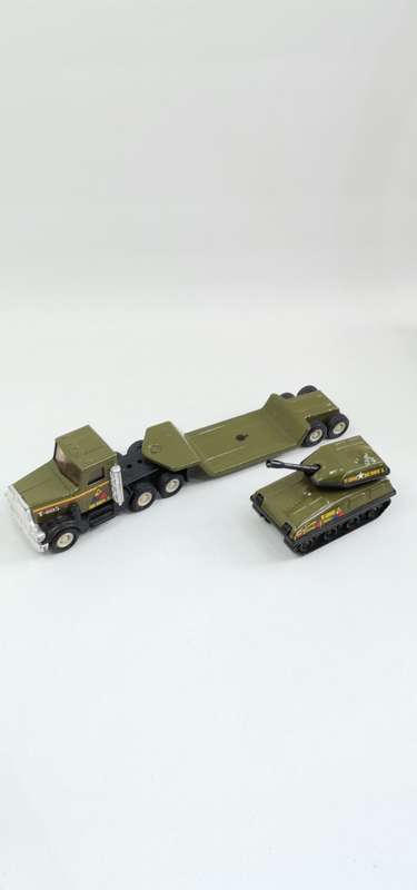 RARE BUDDY L TRUCK TRAILER AND TANK TIN PLATE TOYS MADE IN JAPAN !!!!!