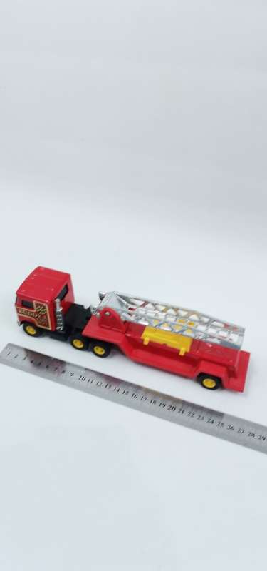 VINTAGE BUDDY L FIRE TRUCK AND TRAILER MADE IN JAPAN TIN PLATE AND PLASTIC