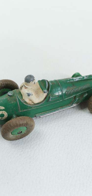 RARE VINTAGE DINKY TOYS COOPER BRISTOL MADE IN ENGLAND MACCANO 233!!!!