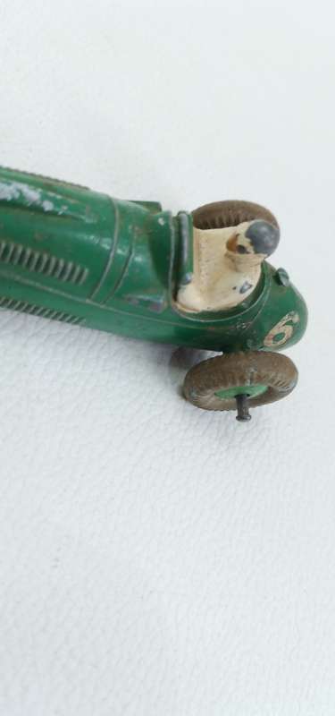 RARE VINTAGE DINKY TOYS COOPER BRISTOL MADE IN ENGLAND MACCANO 233!!!!