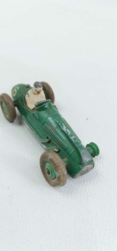 RARE VINTAGE DINKY TOYS COOPER BRISTOL MADE IN ENGLAND MACCANO 233!!!!