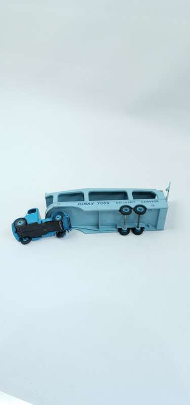 RARE DINKY SUPERTOYS BEDFORD MACCANO TRUCK AND PULLMORE CAR TRANSPORTER!!!