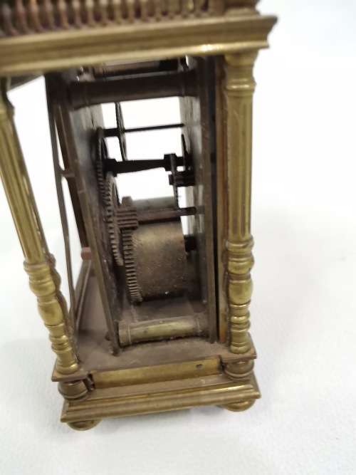 VINTAGE BRASS CLOCK NOT WORKING!!!!