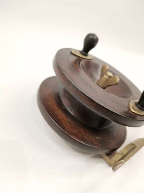 Antique large wooden and brass fishing real!!!!