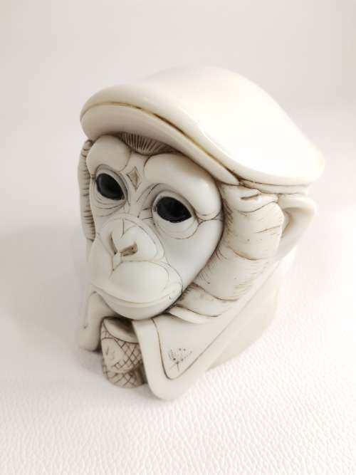SUPER RARE MOST  DESIRABLE JOHN BICCARD CRUSHED MARBLE  SCULPTURE PIE FACE 10CM TALL!! !!!!