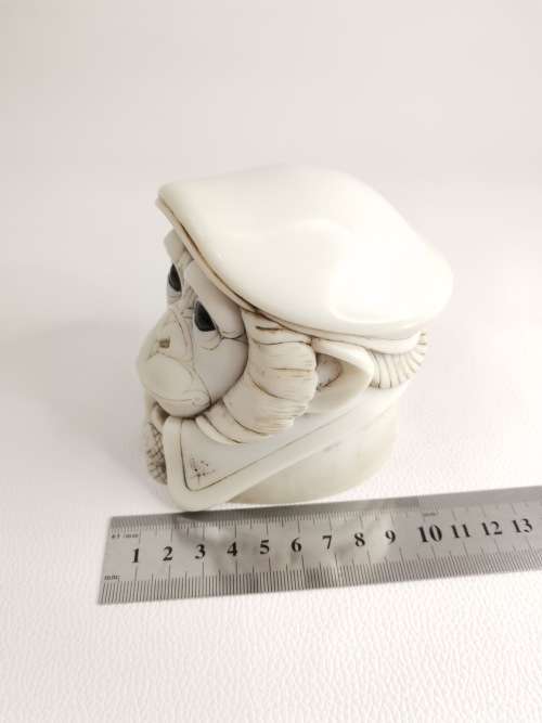 SUPER RARE MOST  DESIRABLE JOHN BICCARD CRUSHED MARBLE  SCULPTURE PIE FACE 10CM TALL!! !!!!