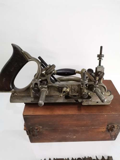 SUPER RARE ANTIQUE PLAINER STANLEY NO 55 IN CASE COMPLETE WITH CUTTING BLADES!!!!