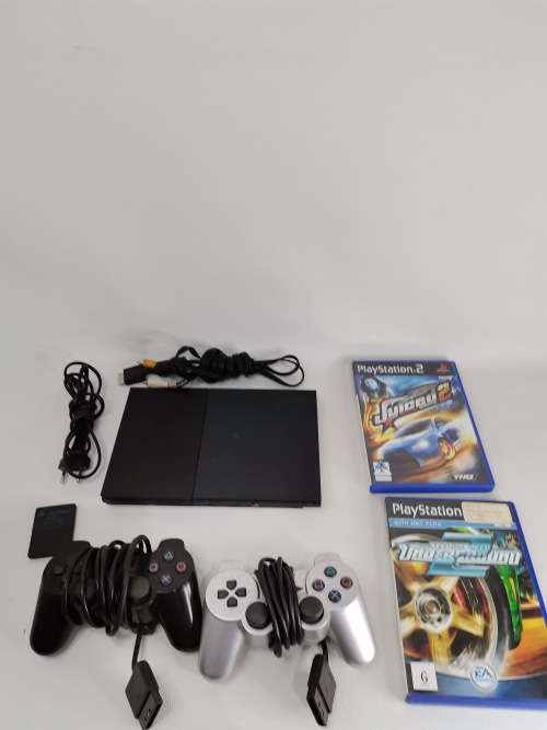 SONY PLAYSTATION 2 COMPLETE WORKING 100%