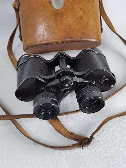 BINOCULARS MEOPTA 8x30 WITH LEATHER CASE!!!!