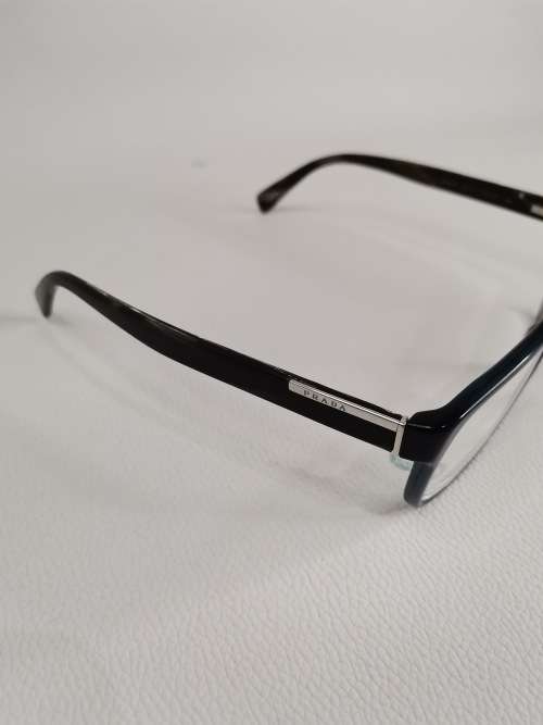 ORIGINAL PRADA READING GLASSES MADE IN ITALY FRAMECAN BE USED!!!