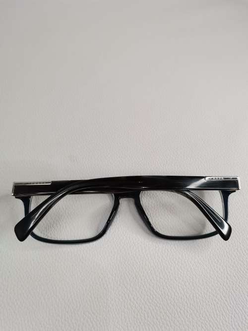 ORIGINAL PRADA READING GLASSES MADE IN ITALY FRAMECAN BE USED!!!